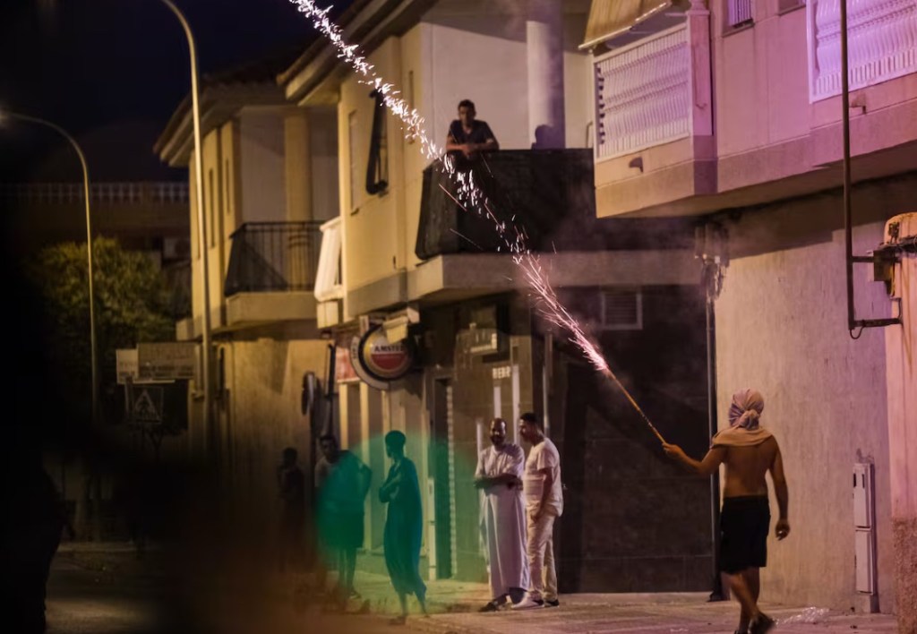 Última hora a&nbsp;Torre Pacheco: manifestació, incidents, detinguts i&nbsp;reaccions