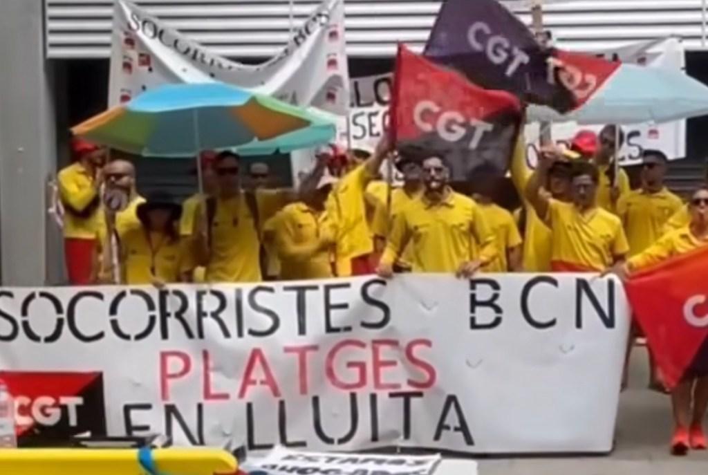 Els socorristes de Barcelona tanquen les torres de vigilància: ‘Sense diàleg no hi ha&nbsp;seguretat