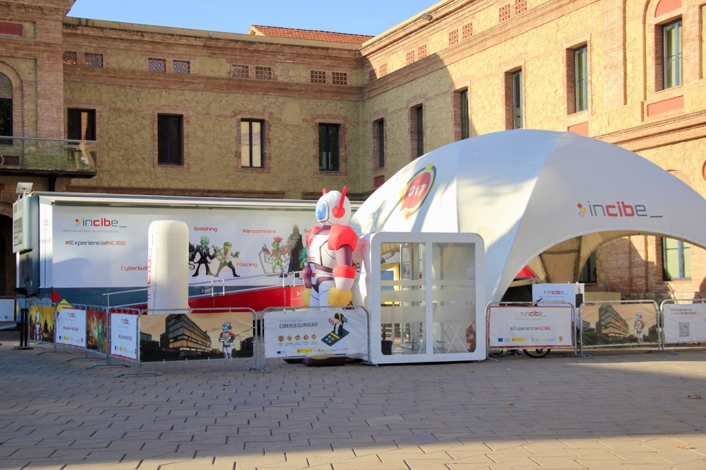 Valoració sobre la visita al mòdul de ciberseguretat d’INCIBE a Nou&nbsp;Barris