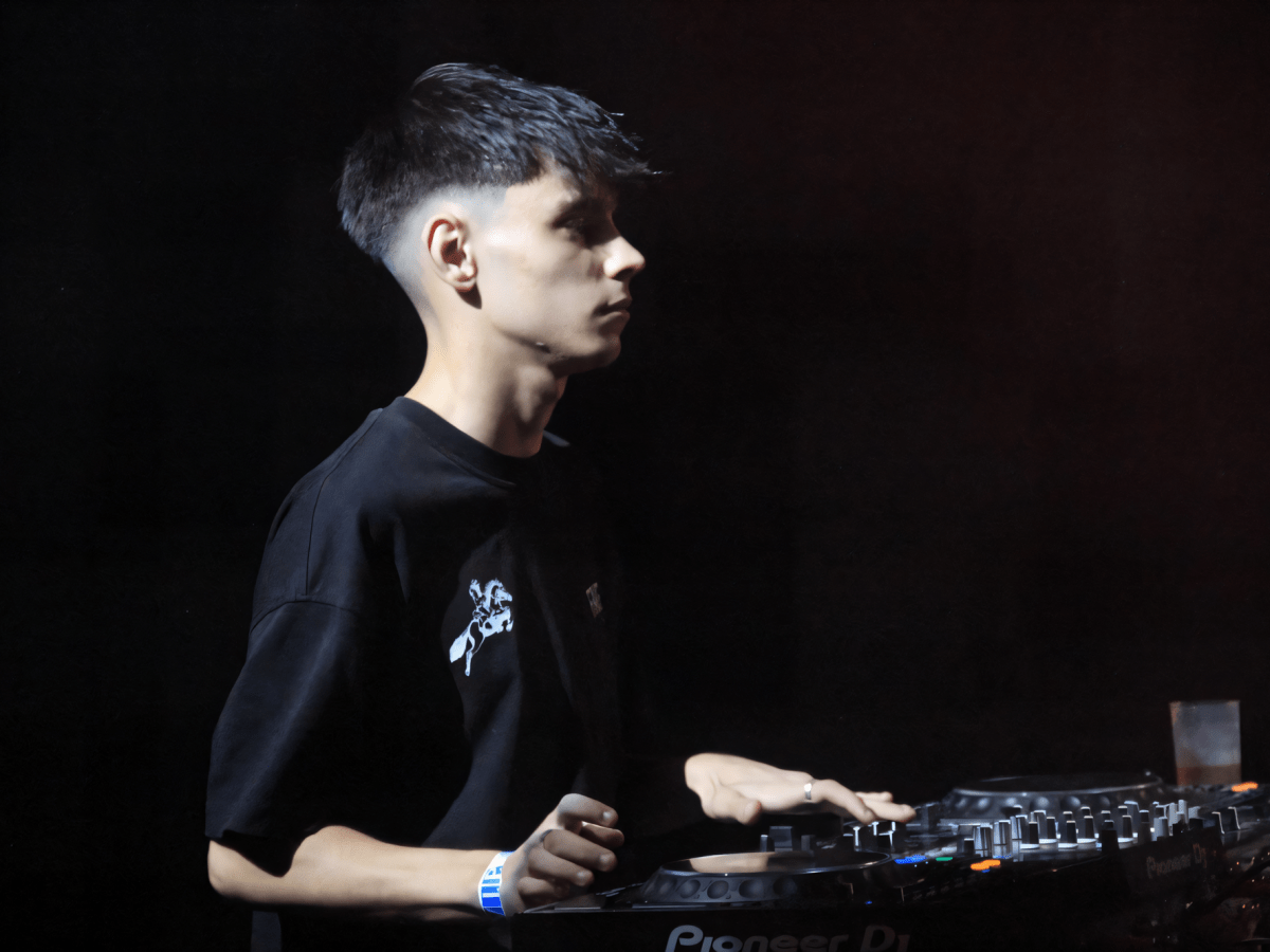 Javi Velasco estrena l’escenari de l’Urban Fest de Santa&nbsp;Coloma