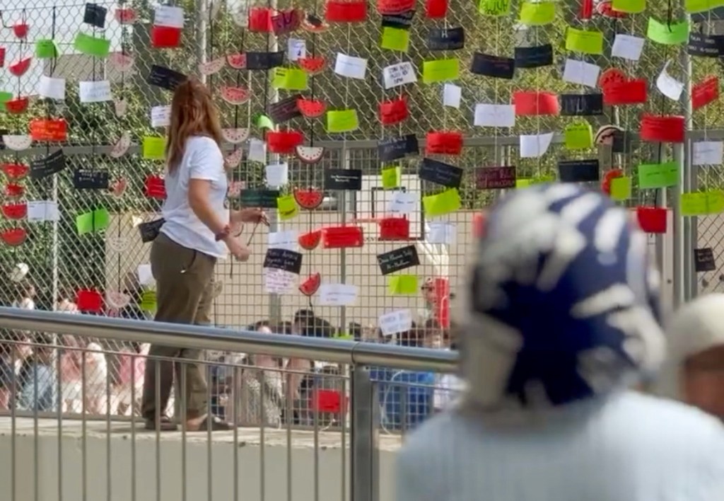 L’Institut Escola Trinitat Nova atura les seves clases lectives per a formar part d’un acte&nbsp;extraordinari